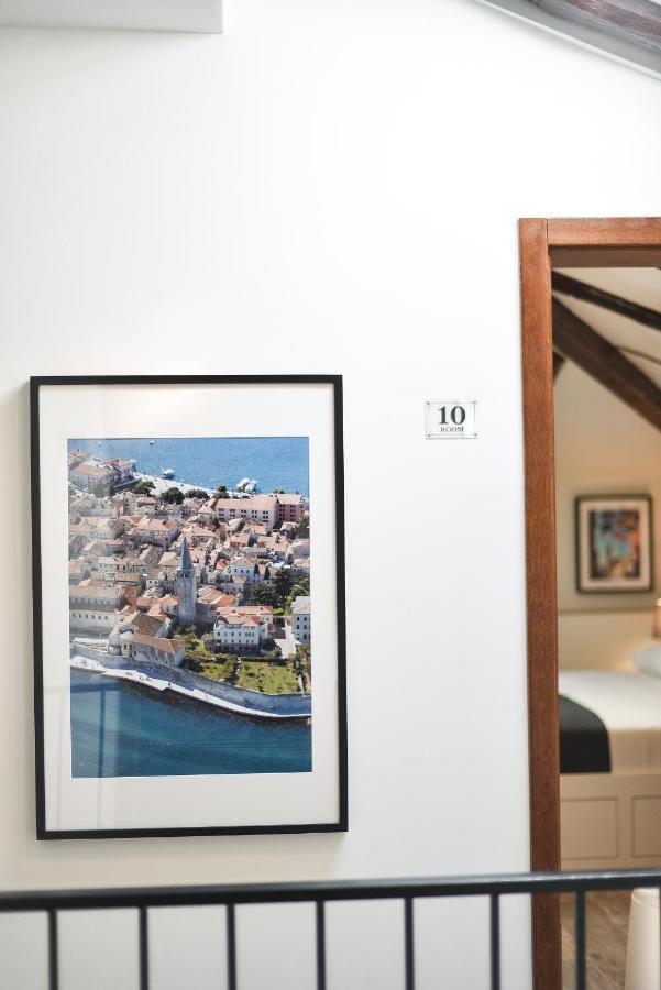 Old Town Inn Pula Bagian luar foto
